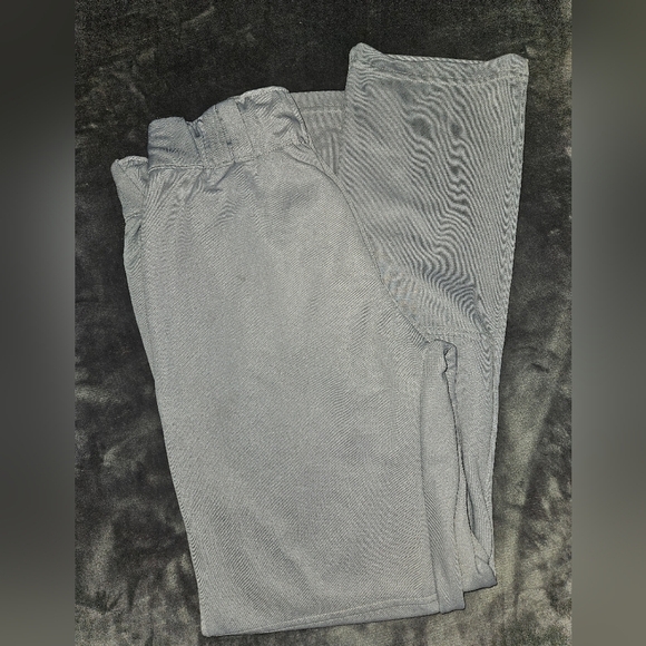 Men's Wilson Gray Baseball Straight Leg Pants. Size Large, Used Condition. - Picture 3 of 6